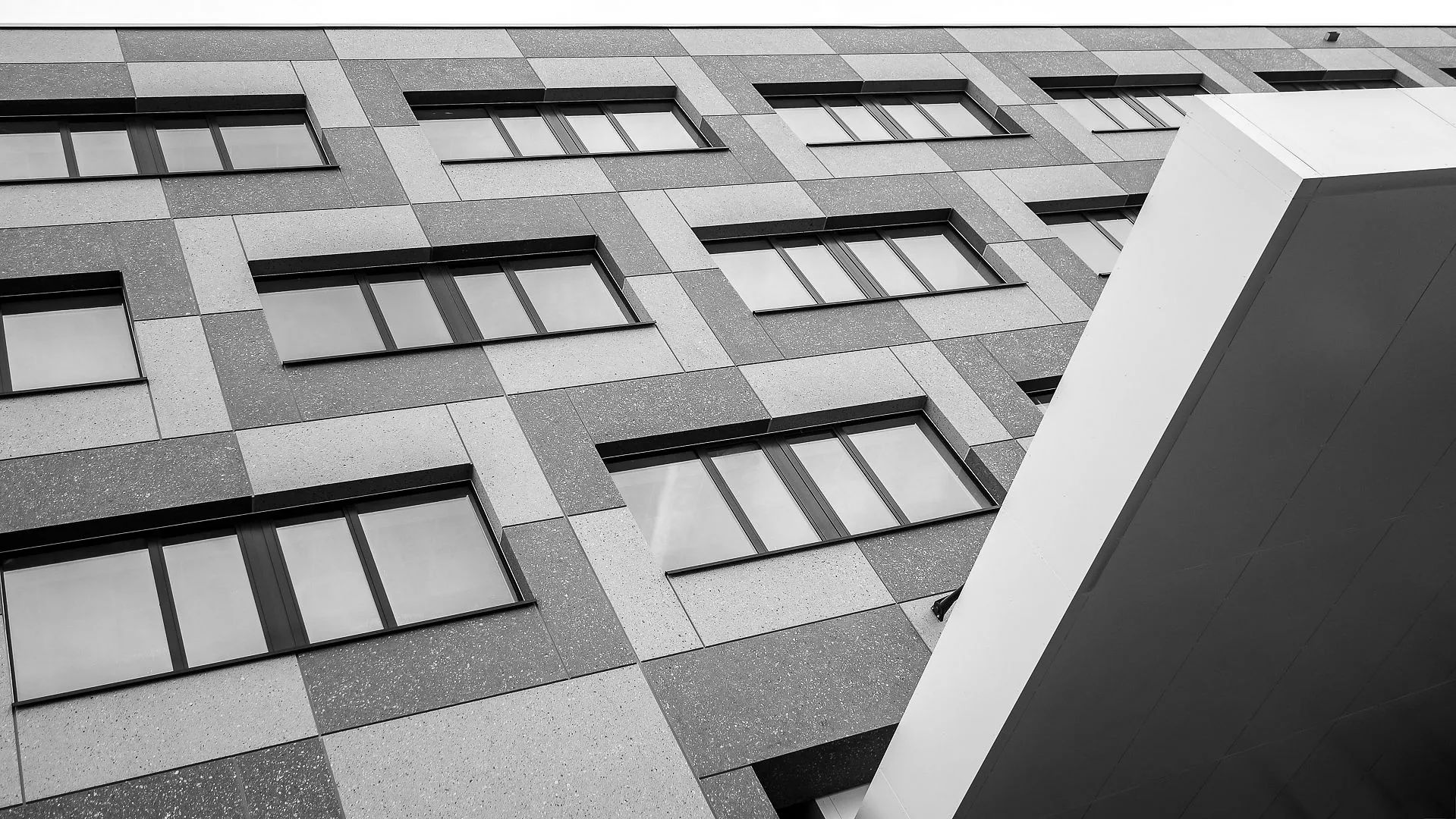 AVIA - office building — 8