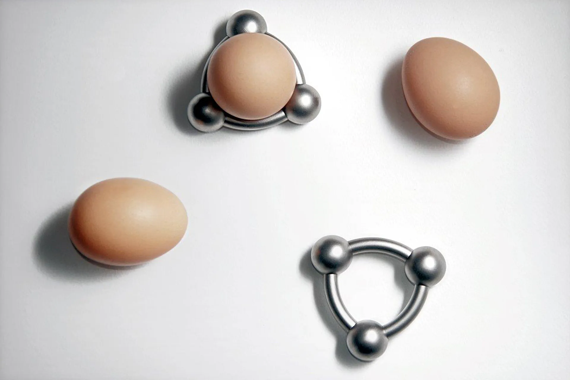 MOLECULE - EGG CUP - SERVIETTE HOLDER — 2